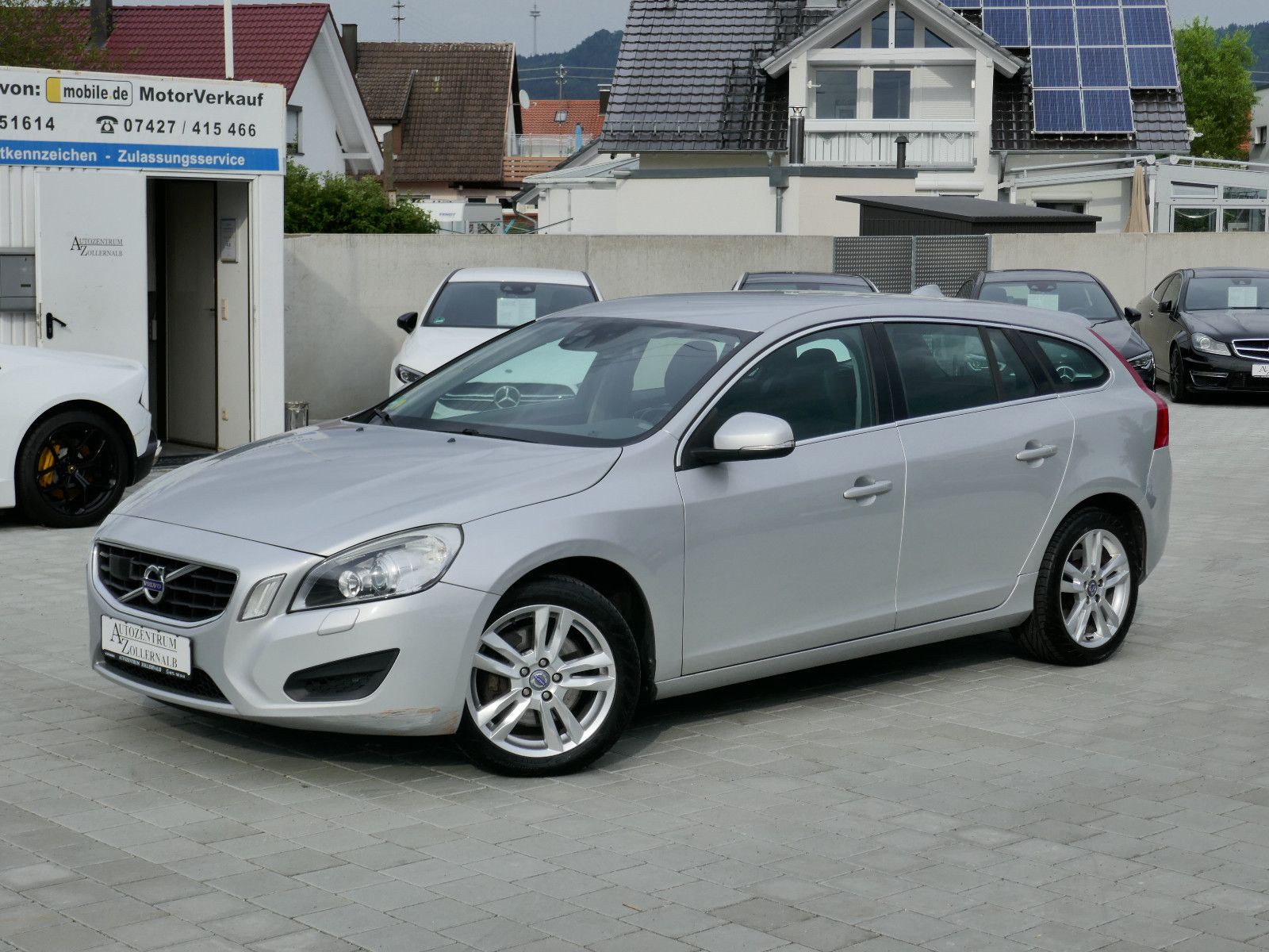 Volvo V60 D5 AWD Geartronic Momentum *ACC*ONLY EXPORT*