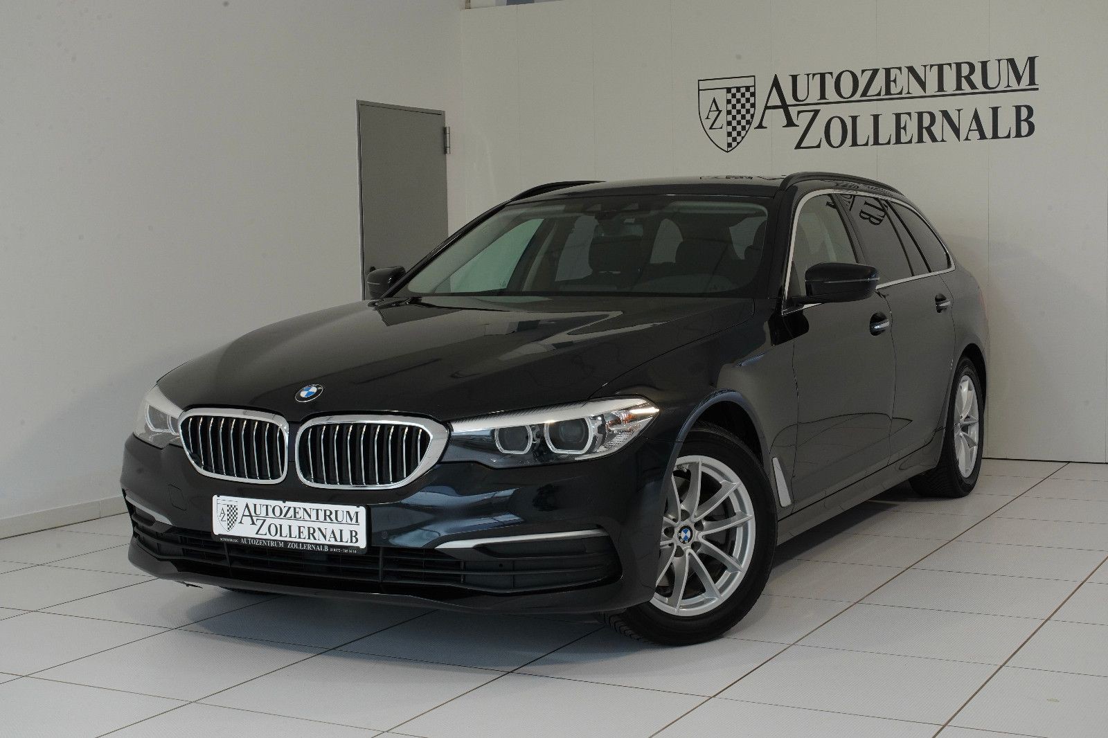 BMW 520d Touring Autom. *DISPLAY-KEY*STDHZG*LED*AHK*