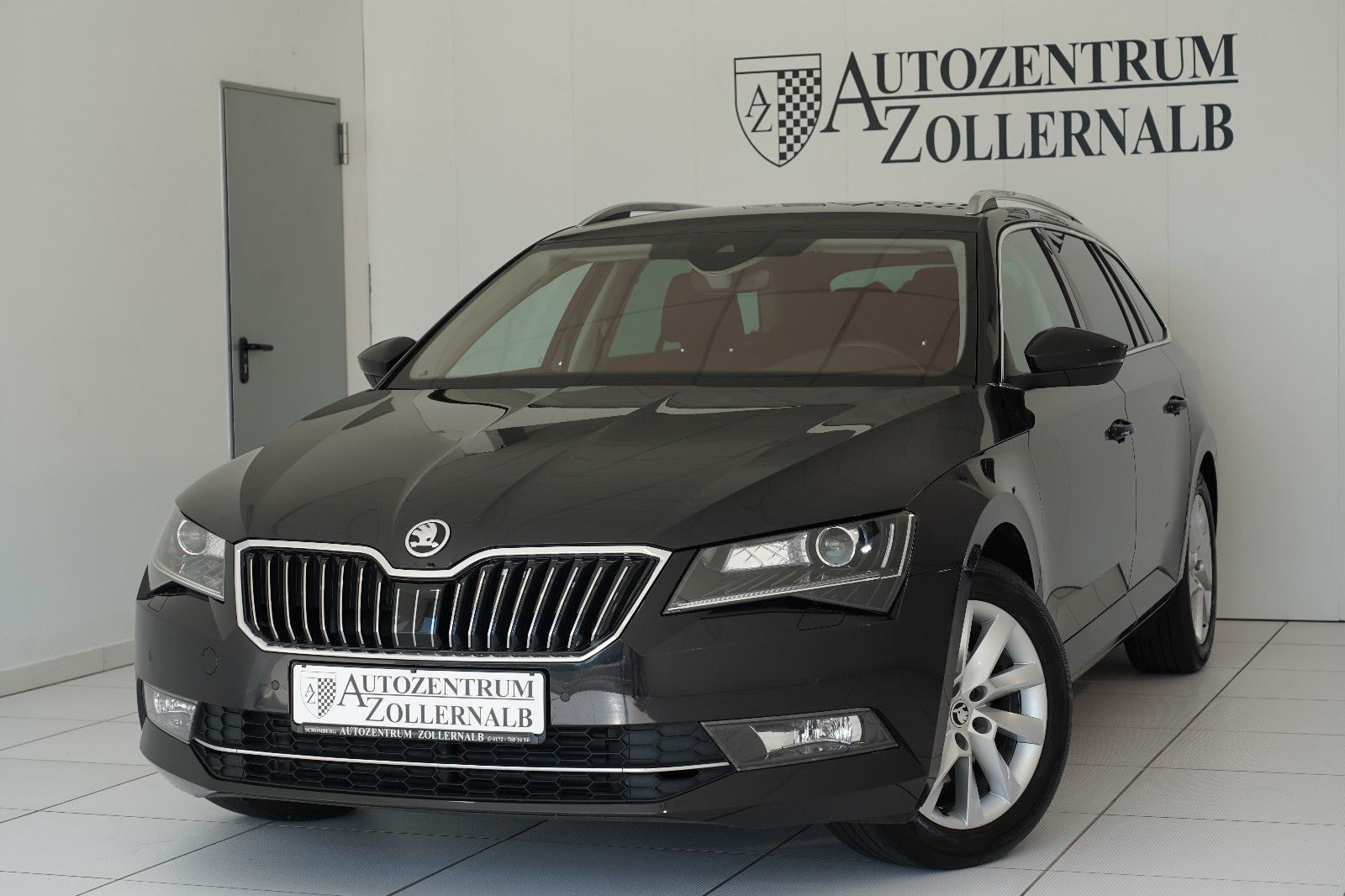 Skoda Superb Combi 2.0 TDI DSG Style *ACC*CANTON*AHK*