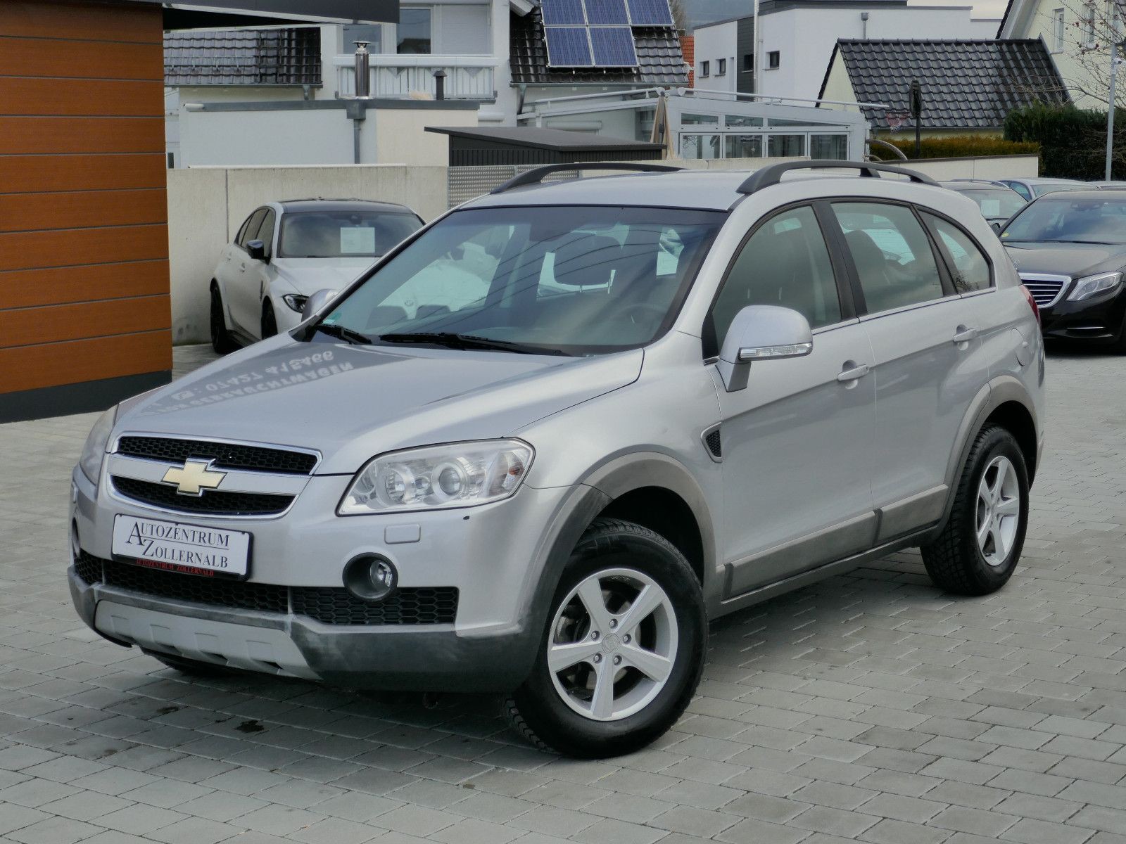 Chevrolet Captiva 2.0 d DPF 4WD *7-SITZER*AUTOMATIK*LEDER*