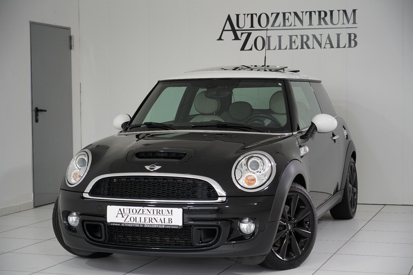 MINI Cooper S *XENON*CHILI*WIRED*LEDER*NAVI*GLASDACH*