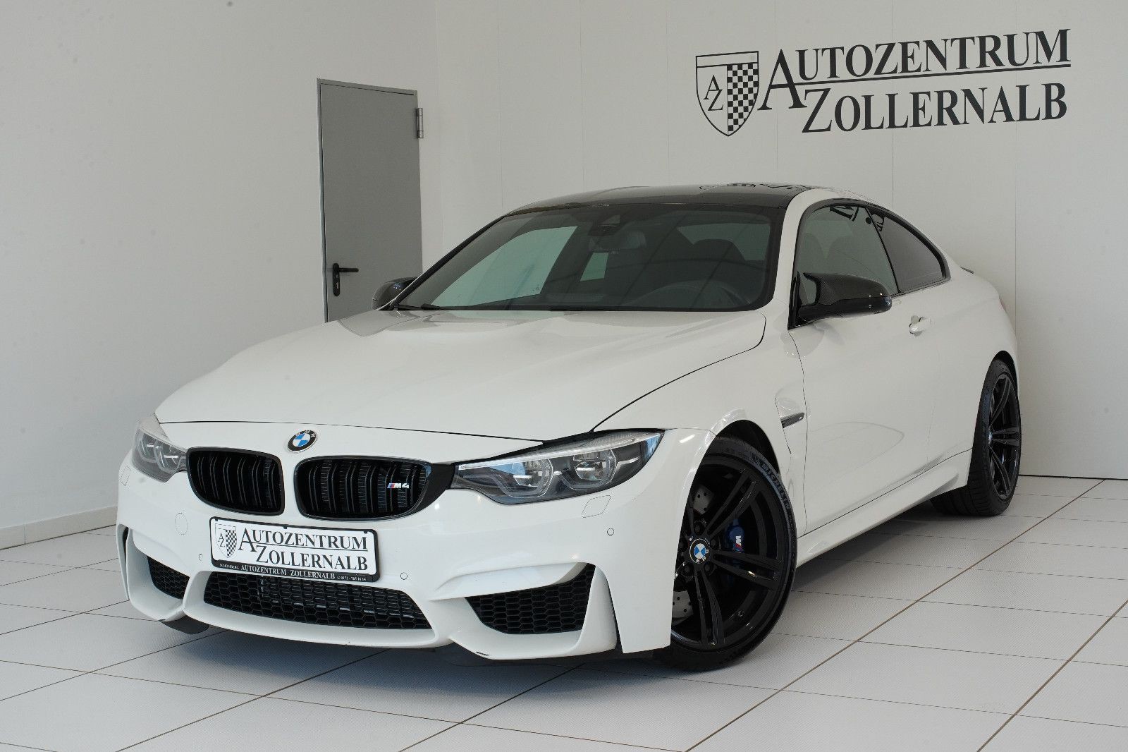 BMW M4 Coupe *SCHALTER*CARBON*HUD*H&K*SPUR*360°CAM*