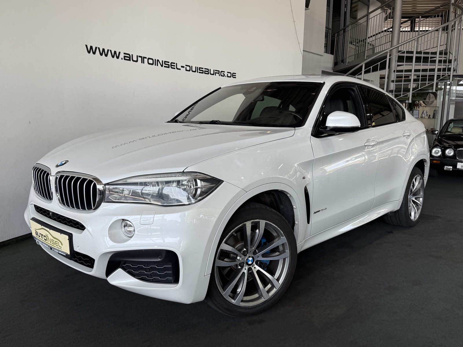BMW X6 xDrive 40d M-Sport ACC HeadUp Softclose 20"