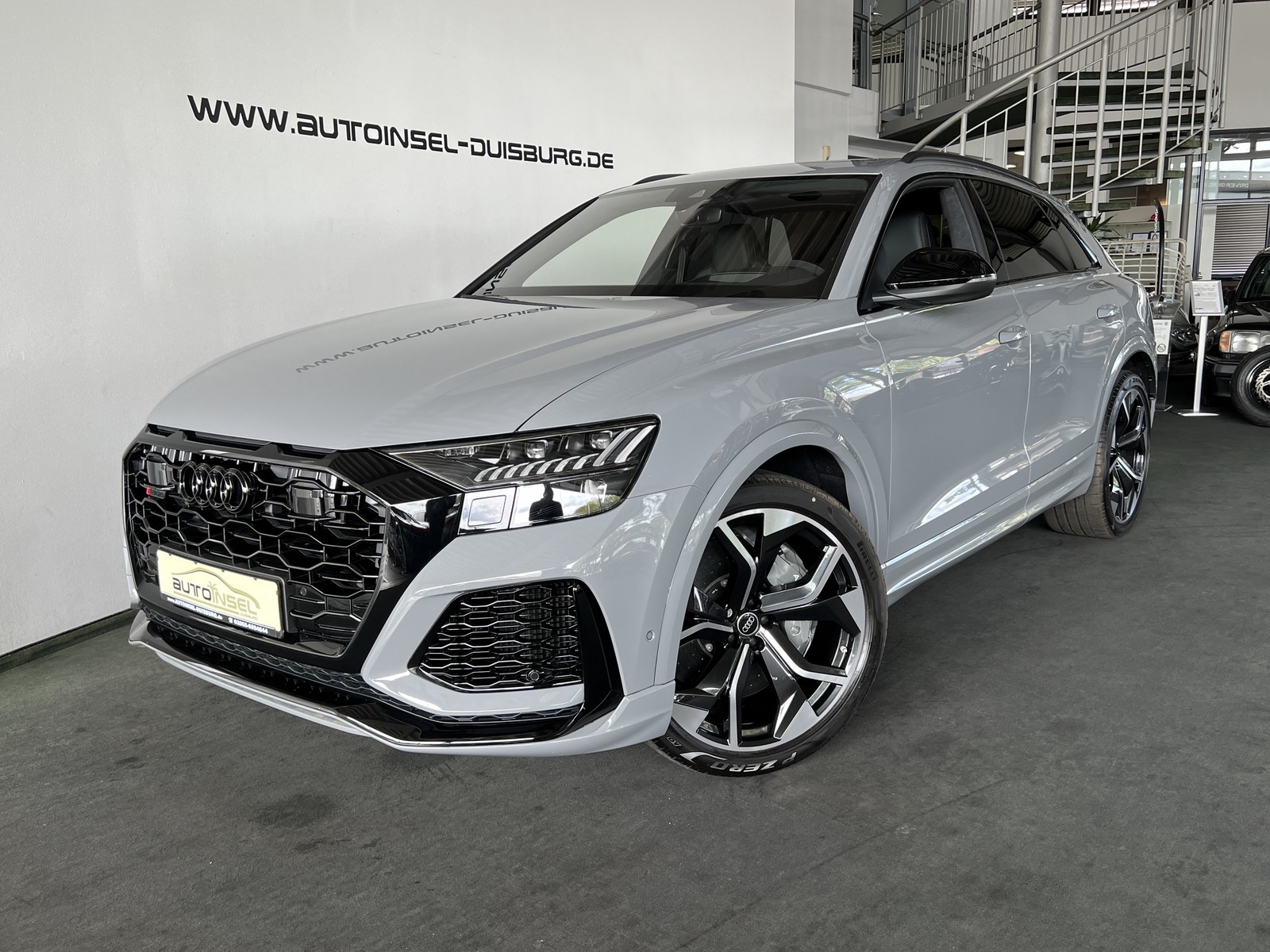 Audi RS Q8 4.0TFSI Quattro Essentials Paket Matrix