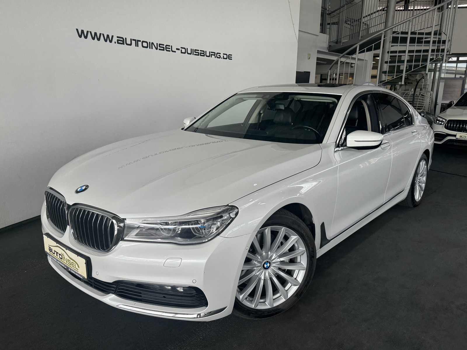 BMW 730d HeadUp Massage Komfortzugang Laser ACC