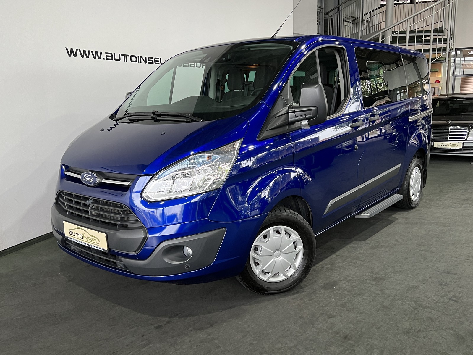 Ford Tourneo Custom 300 L1 Trend 9Sitzer AHK Kamera