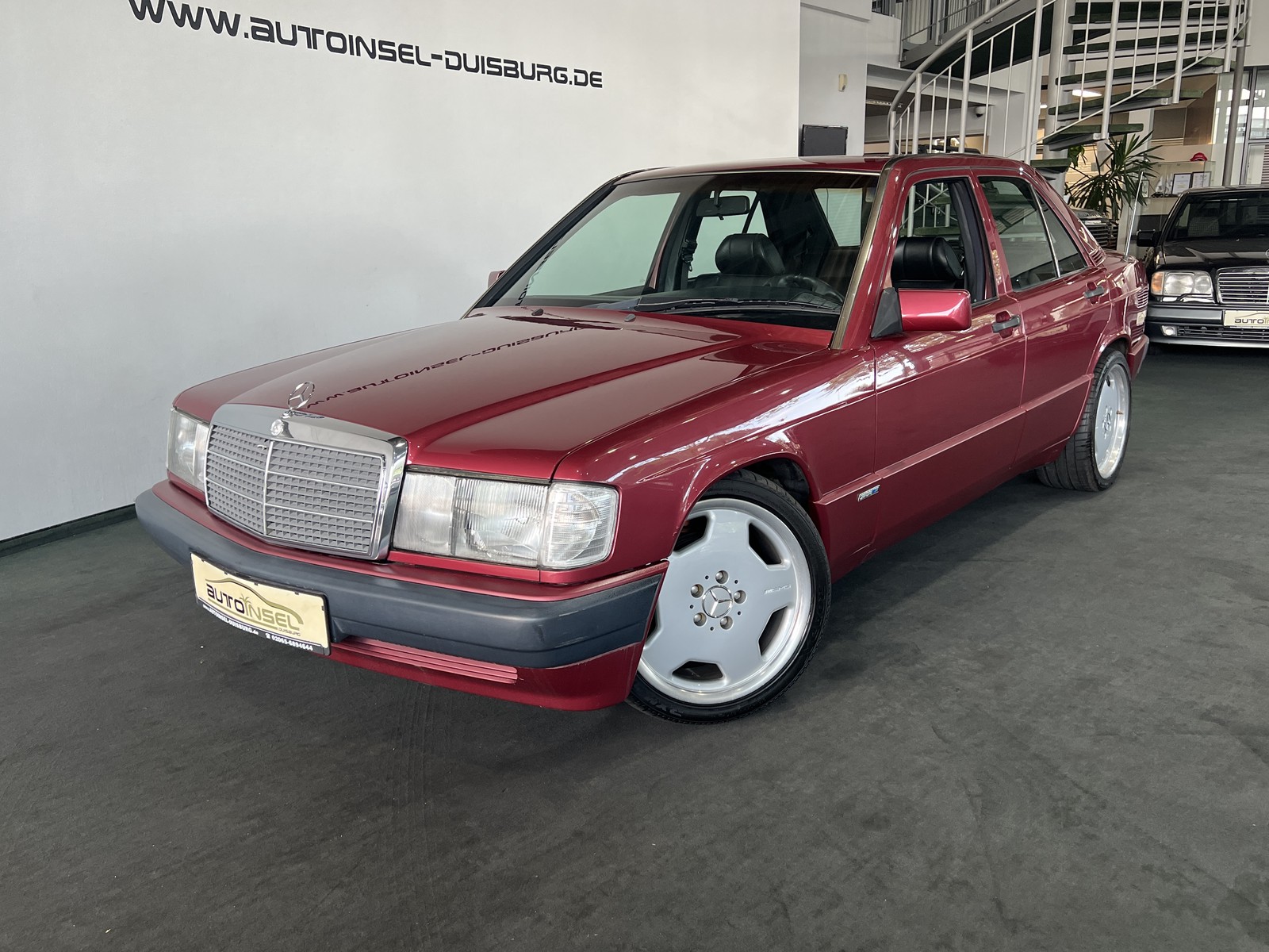 Mercedes-Benz 190 E 2.6 Aut Schiebedach Leder Sportline
