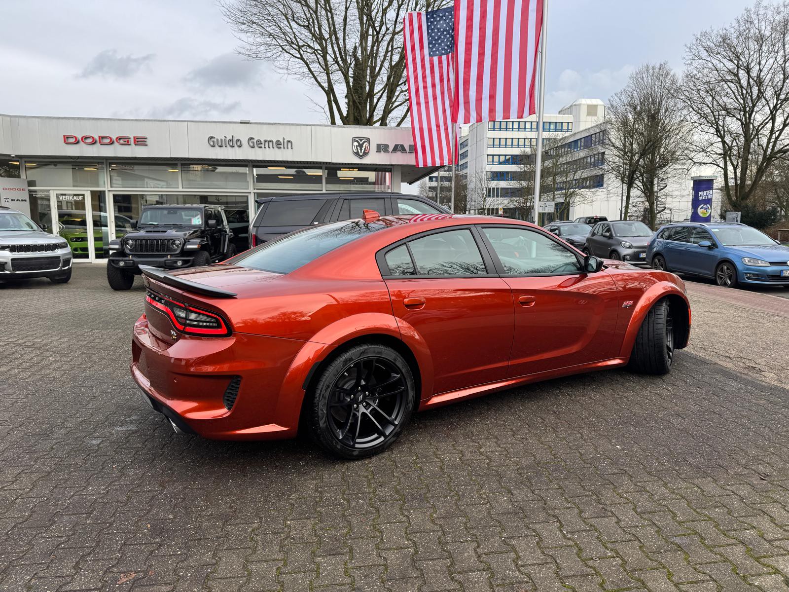 Dodge Charger R T Scat Pack 6.4 V8 neu kaufen in Krefeld Preis 69800 eur Int.Nr. 07