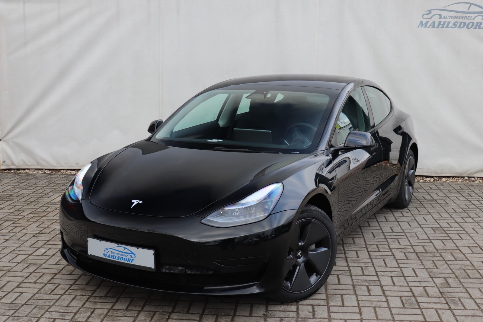 Tesla Model 3 SR Plus RWD