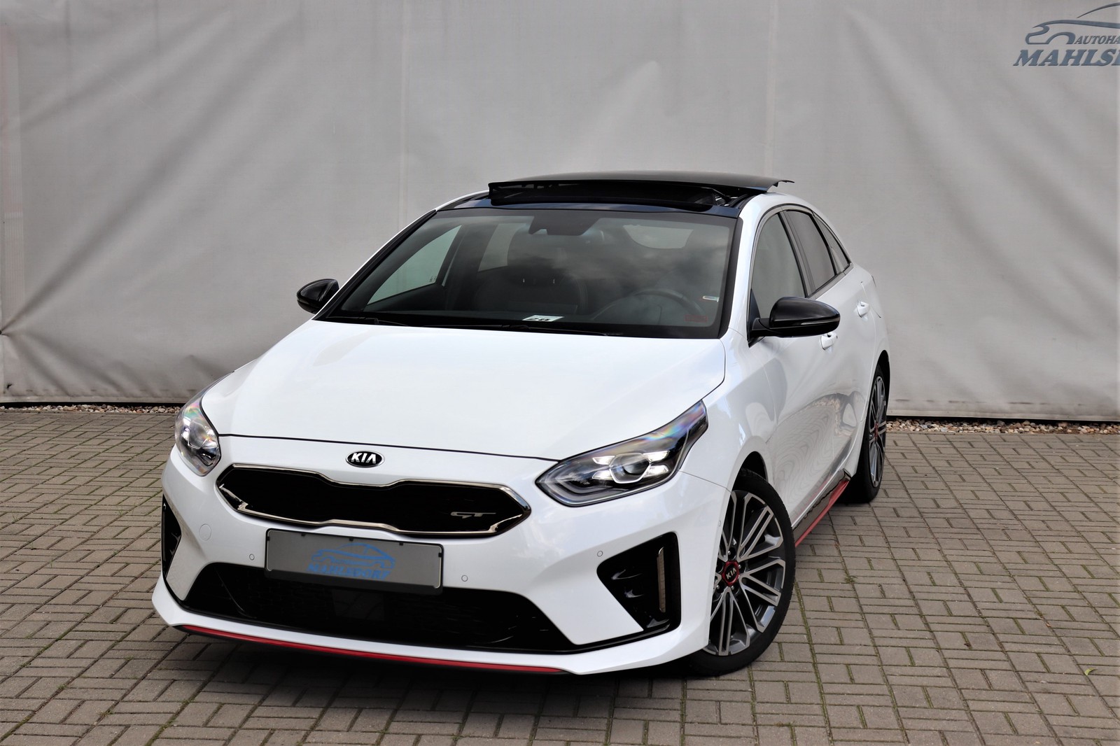 Kia ProCeed 1.6 T-GDI GT erst 12 Tkm direkt aus 1.Hand