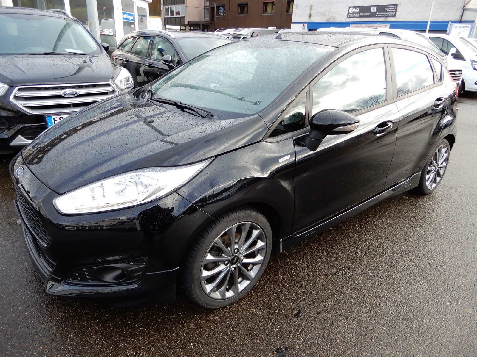 Ford Fiesta 1.0 EcoBoost ST-Line NAVI KLIMAAUTOMATIK WINTER-PAKET PDC