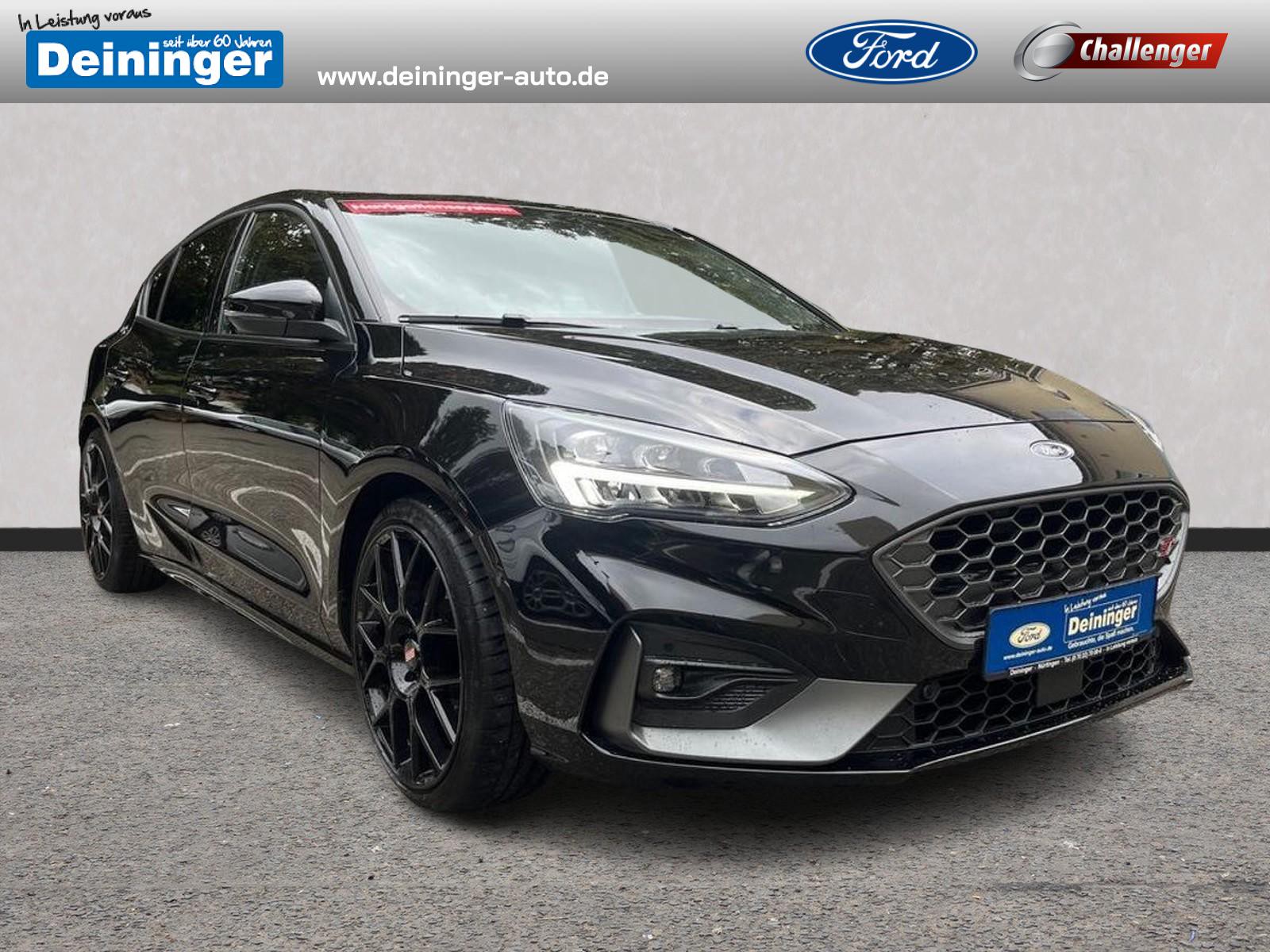 Ford Focus 2.3 l EcoBoost ST NAVI&DAB PANORAMA-SCHIEBEDACH PERFORMANCE/TECHNOLOGIE/WINTER/EASY-PARKING-PAKET