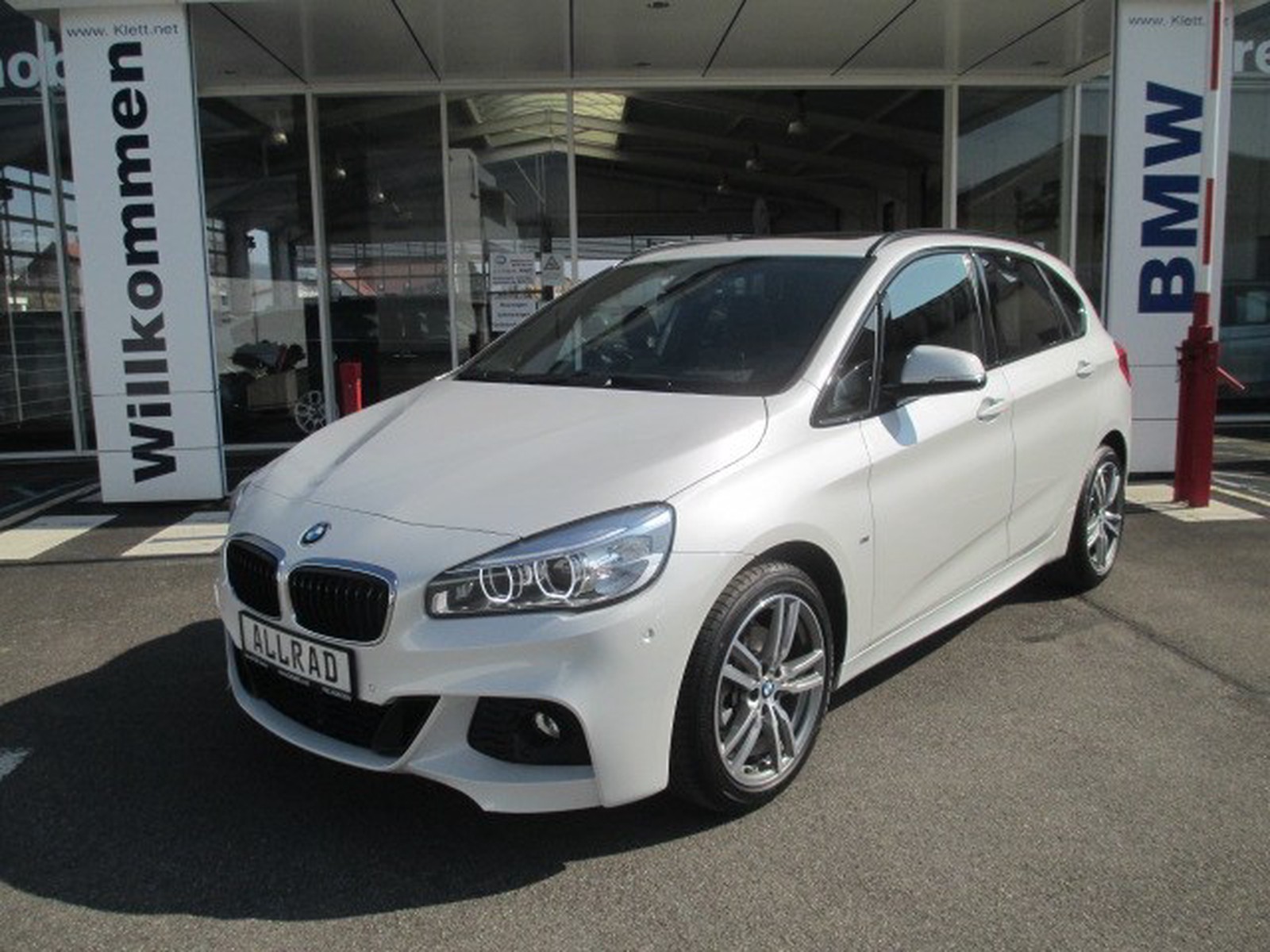 BMW 220 Active Tourer d xDrive gebraucht kaufen in Rielasingen ...