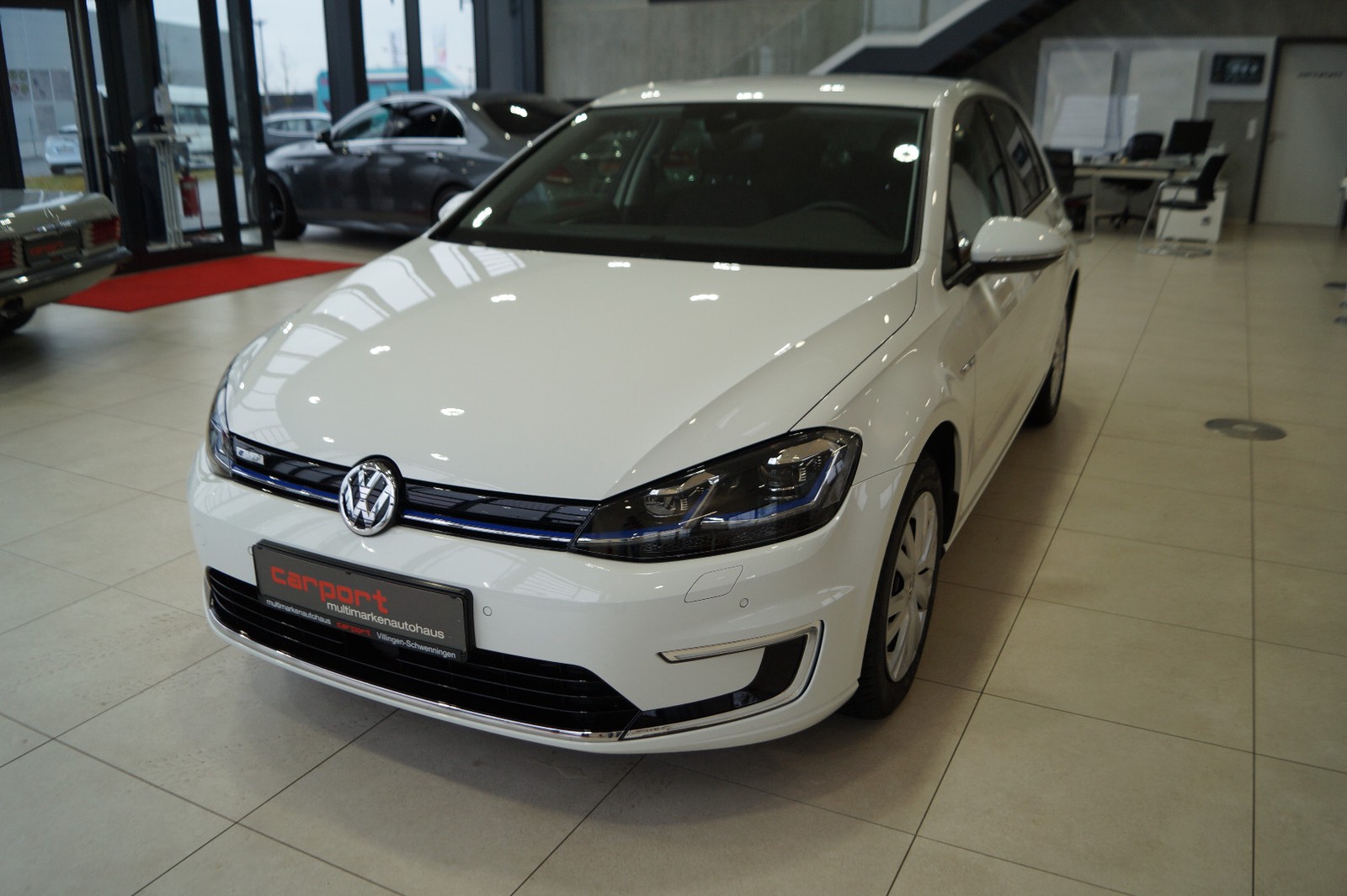 Volkswagen e-Golf Aut. LED WP Schnelllader Volldigital