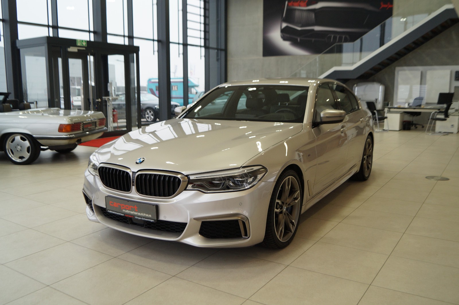 BMW M550 d xDrive HUD|ACC|360°|DisplayKey|20"