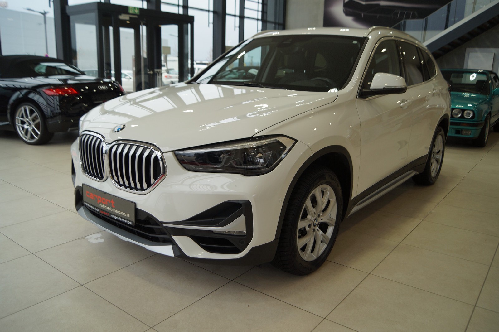 BMW X1 xDrive 20i xLine LED|KAM|Navi|