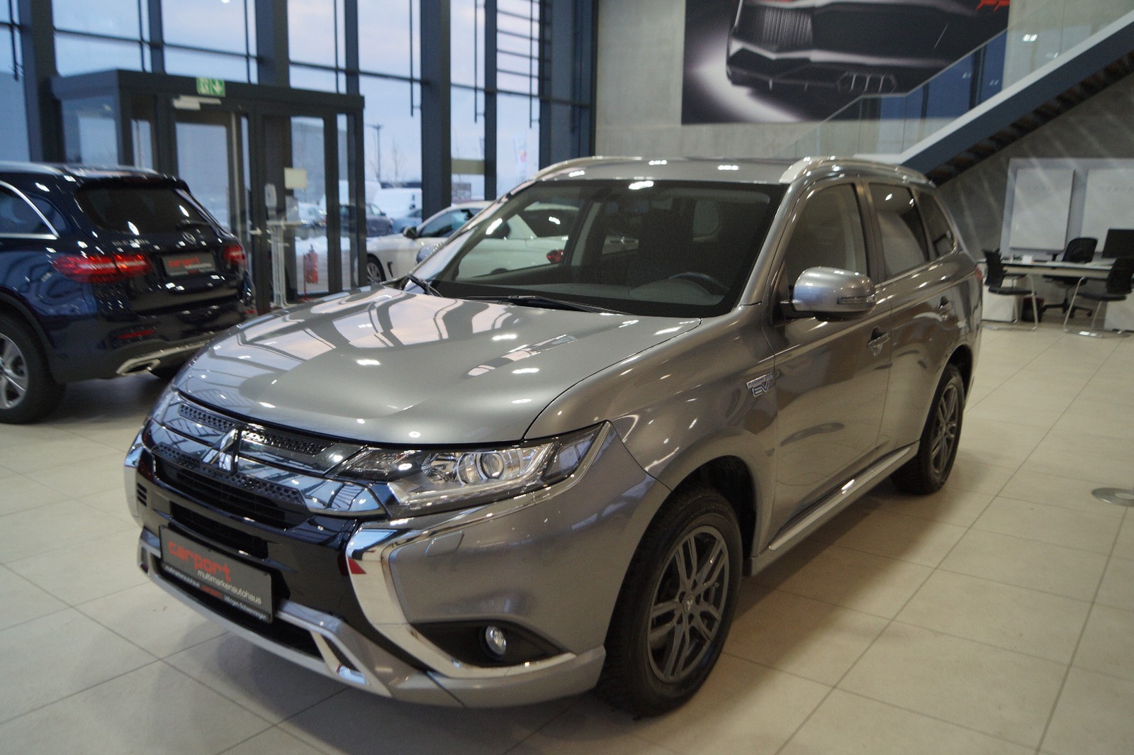 Mitsubishi Outlander PHEV 4WD Plug in Hybrid 165KW|AHK|