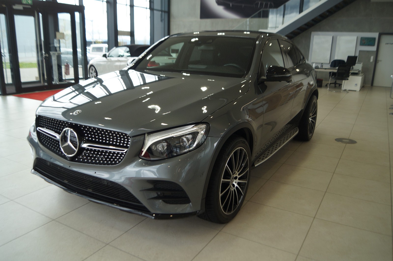 Mercedes-Benz GLC 350 d 4Matic AMG NIGHT DISTR 360 AHK ILS