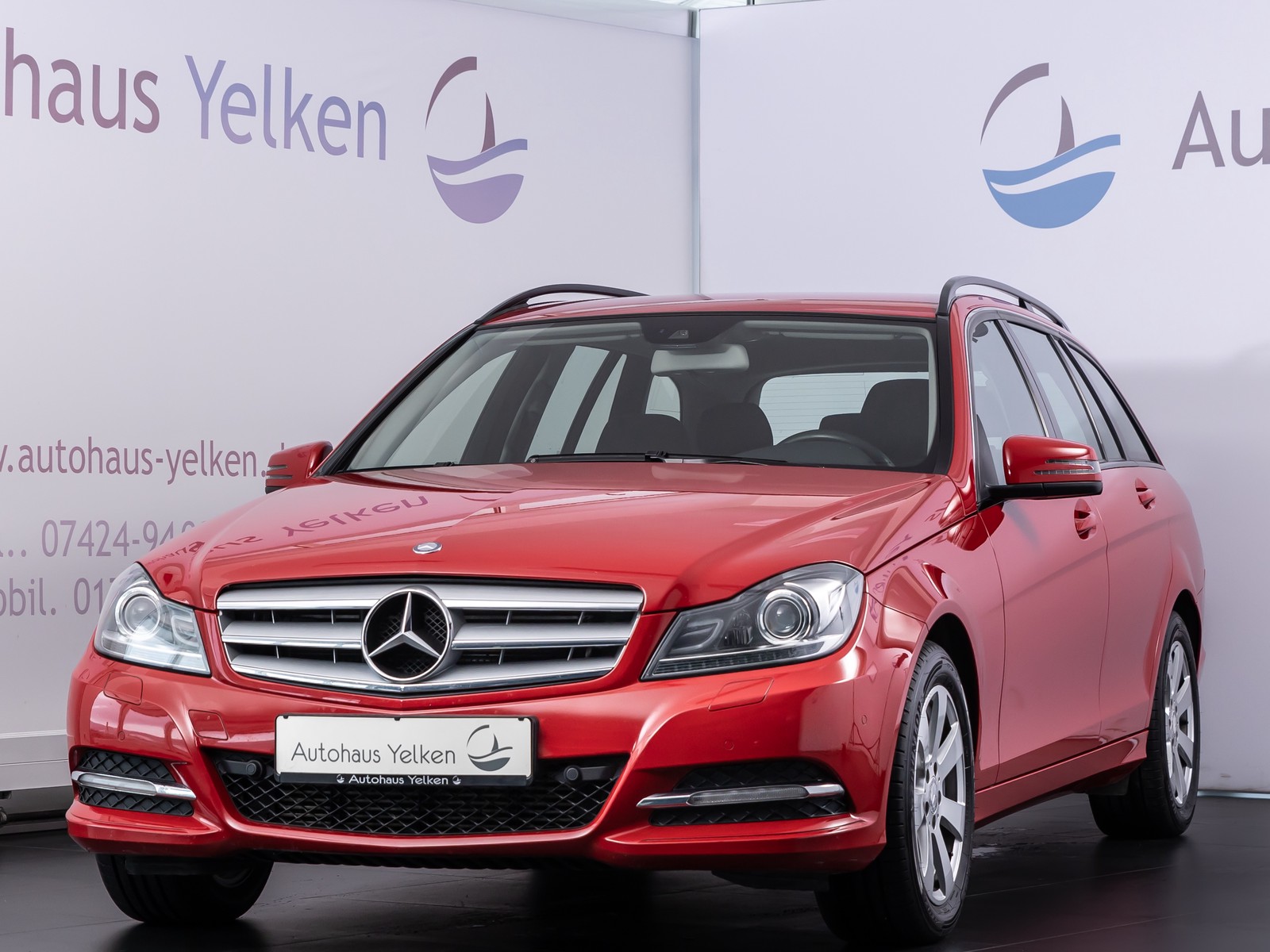 Mercedes-Benz C 220 T CDI BlueEfficiency TEMP SHZ AHK