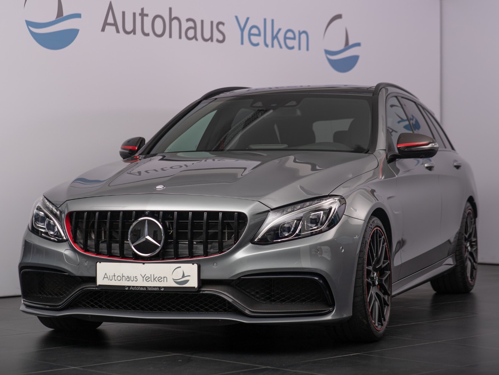 Mercedes-Benz C 63S AMG Edition 1 *KERAMIK*CARBON*100%EXKLUSIV*PANO*