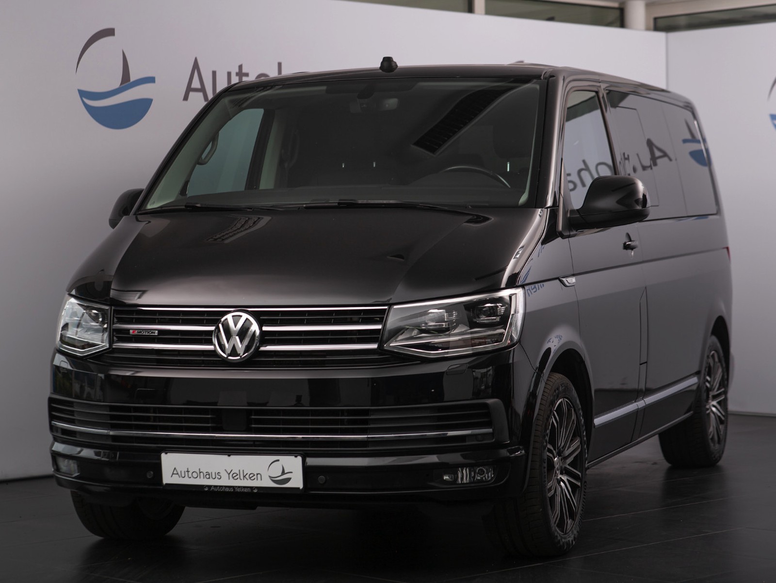 Volkswagen T6 2.0TDI Multivan *4MOT*ACC*DCC*AHK*MEMORY*VOLL*