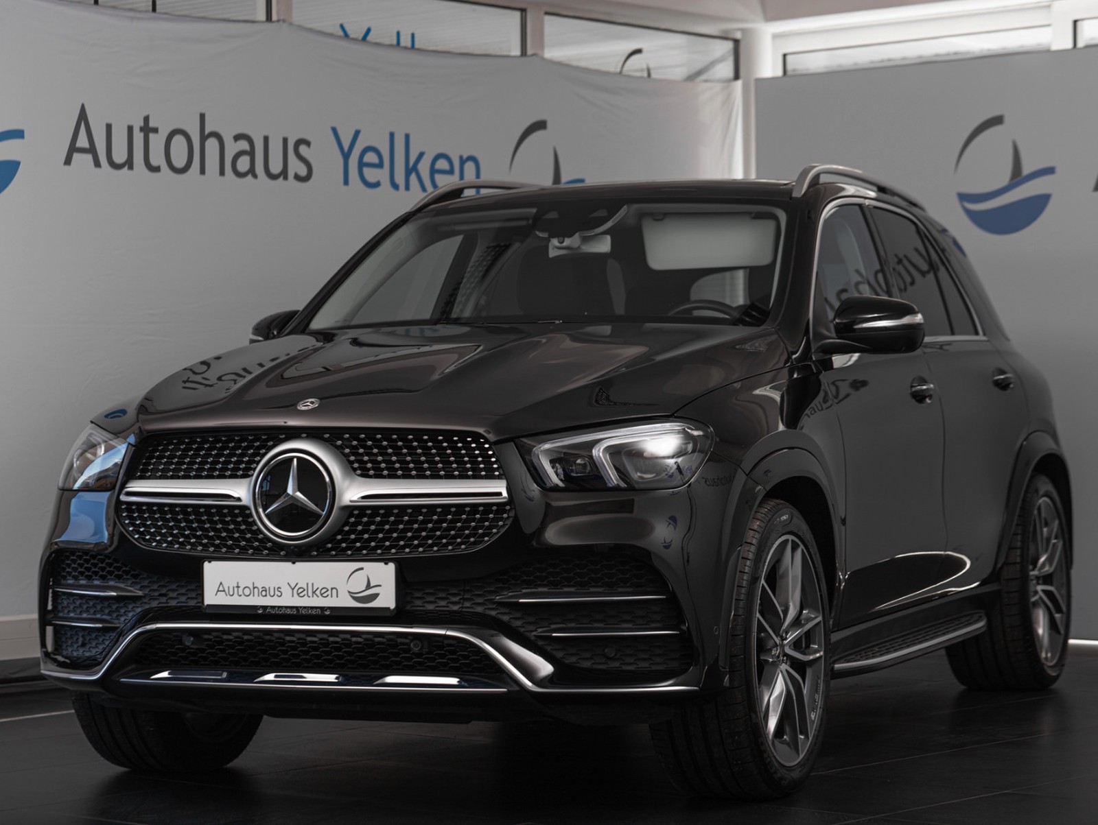 Mercedes-Benz GLE 400 d *AMG*STAND*PANO*360°*BURMESTER*AHK*22"