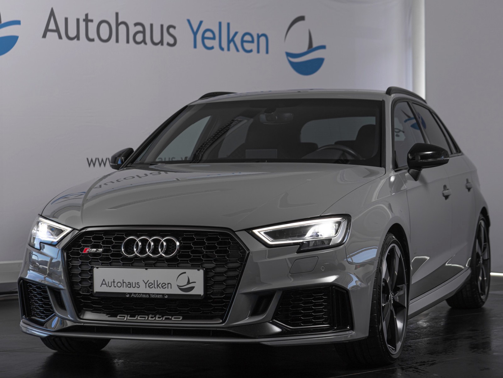 Audi RS3 Sportback S tronic KERAMIK B&O VIRTUAL NAVI OPTIK CARBON DAB