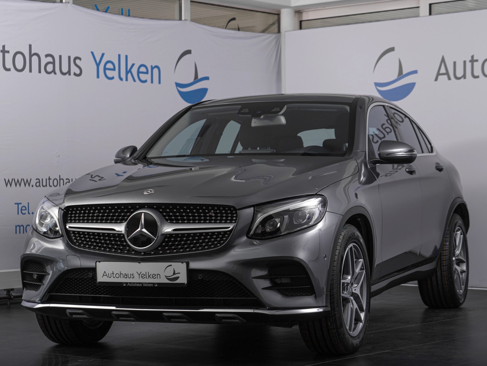 Mercedes-Benz GLC 300 4Matic AMG LINE HEAD-UP LED BURMESTER