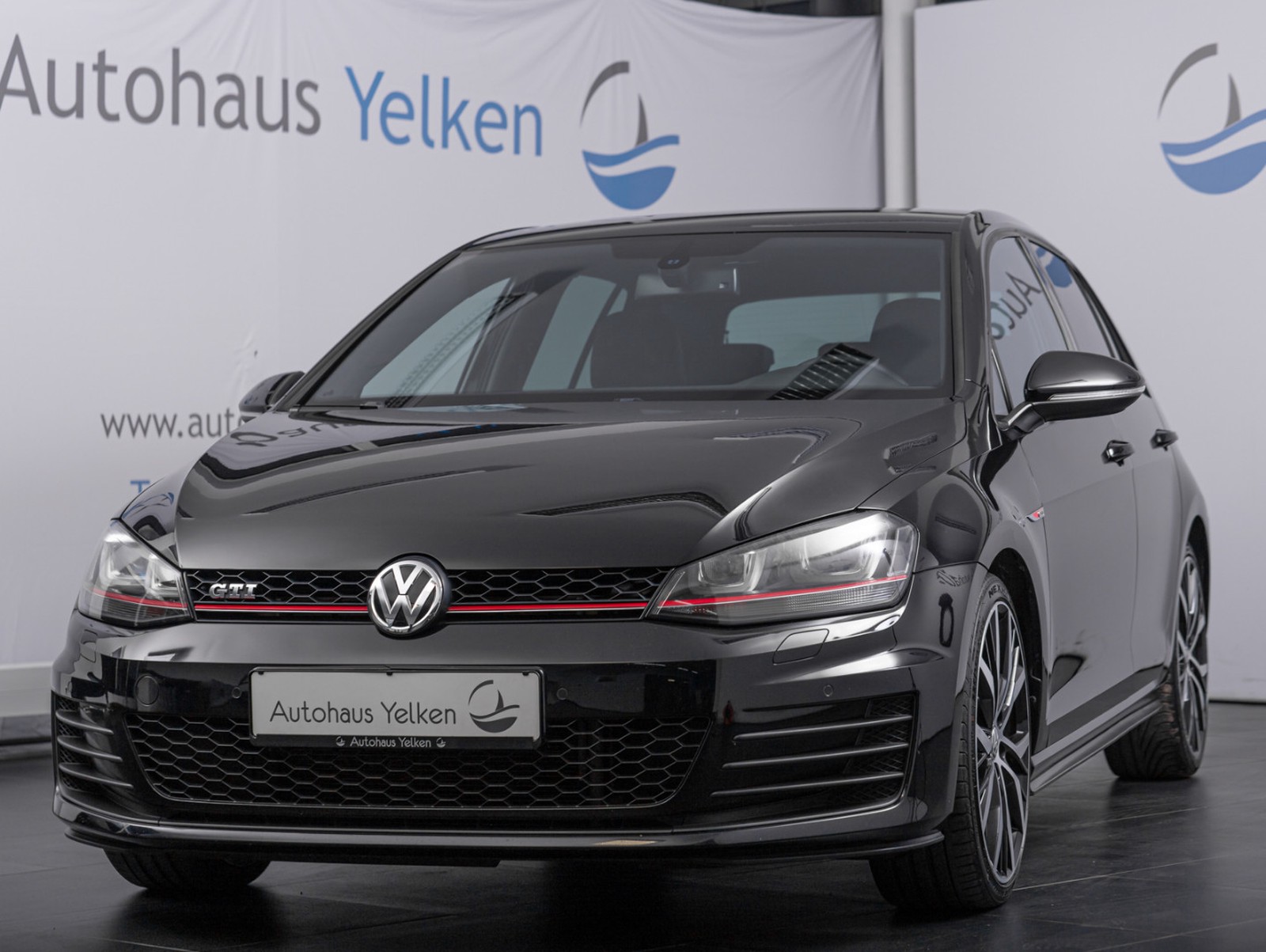 Volkswagen Golf VII GTI Performance NAVI Bi-XENON TPM ALCAN