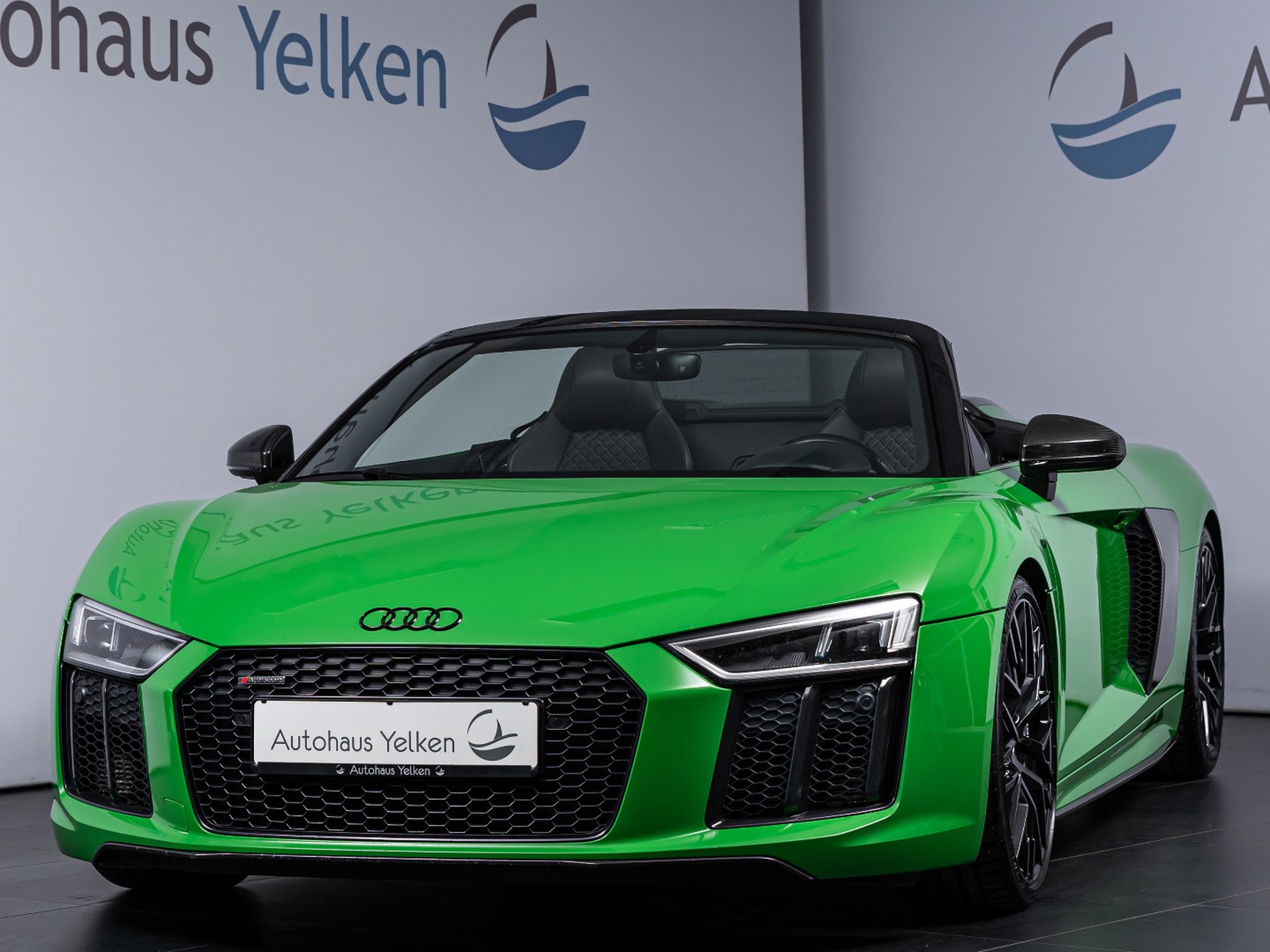 Audi R8 Spyder 5.2 FSI Exclusive LASER B&O CARBON RFK