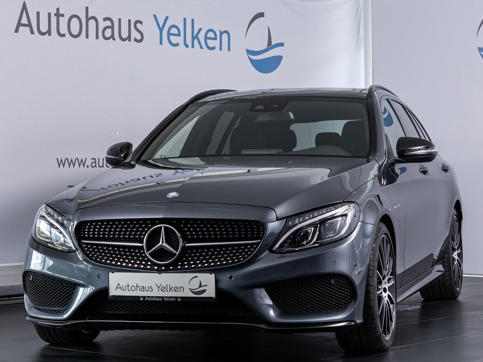Mercedes-Benz C 43 AMG T COMAND PANO LED NIGHT SPUR RFK