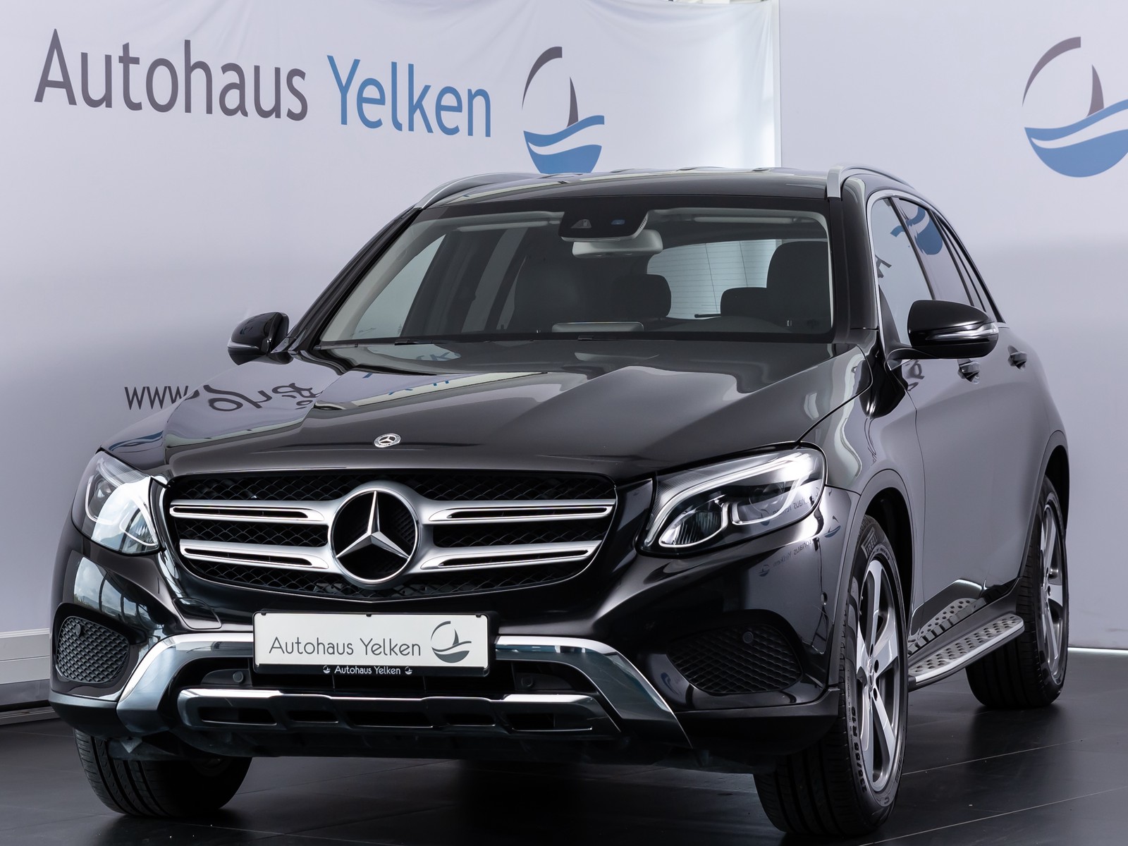 Mercedes-Benz GLC 220 d 4Matic LEDER COMAND LED PDC TEMP. SH
