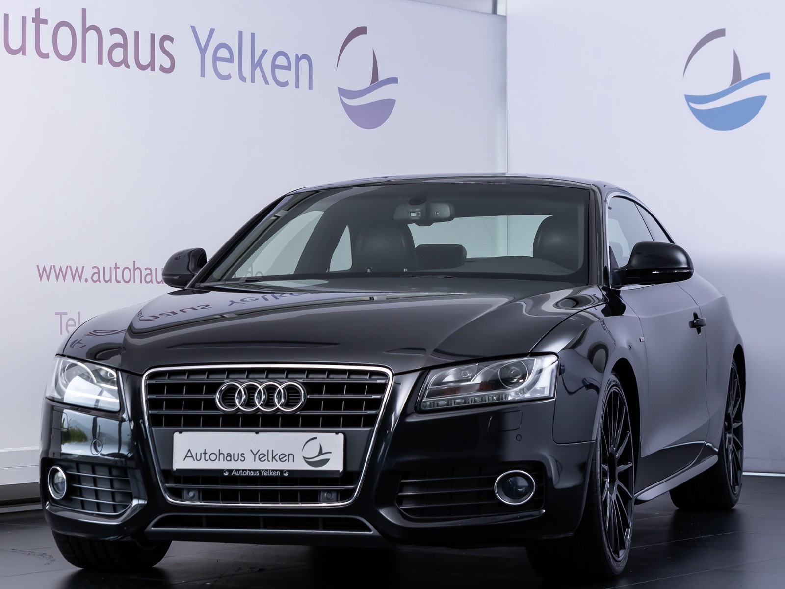 Audi A5 Coupe 2.0 TFSI S-LINE MMI STHZ XENON PDC SHZ