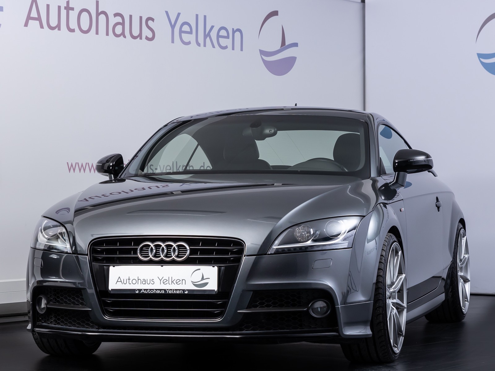 Audi TT 2.0 TFSI S-line Comp. MMI Pl. APS SHZ TEMP