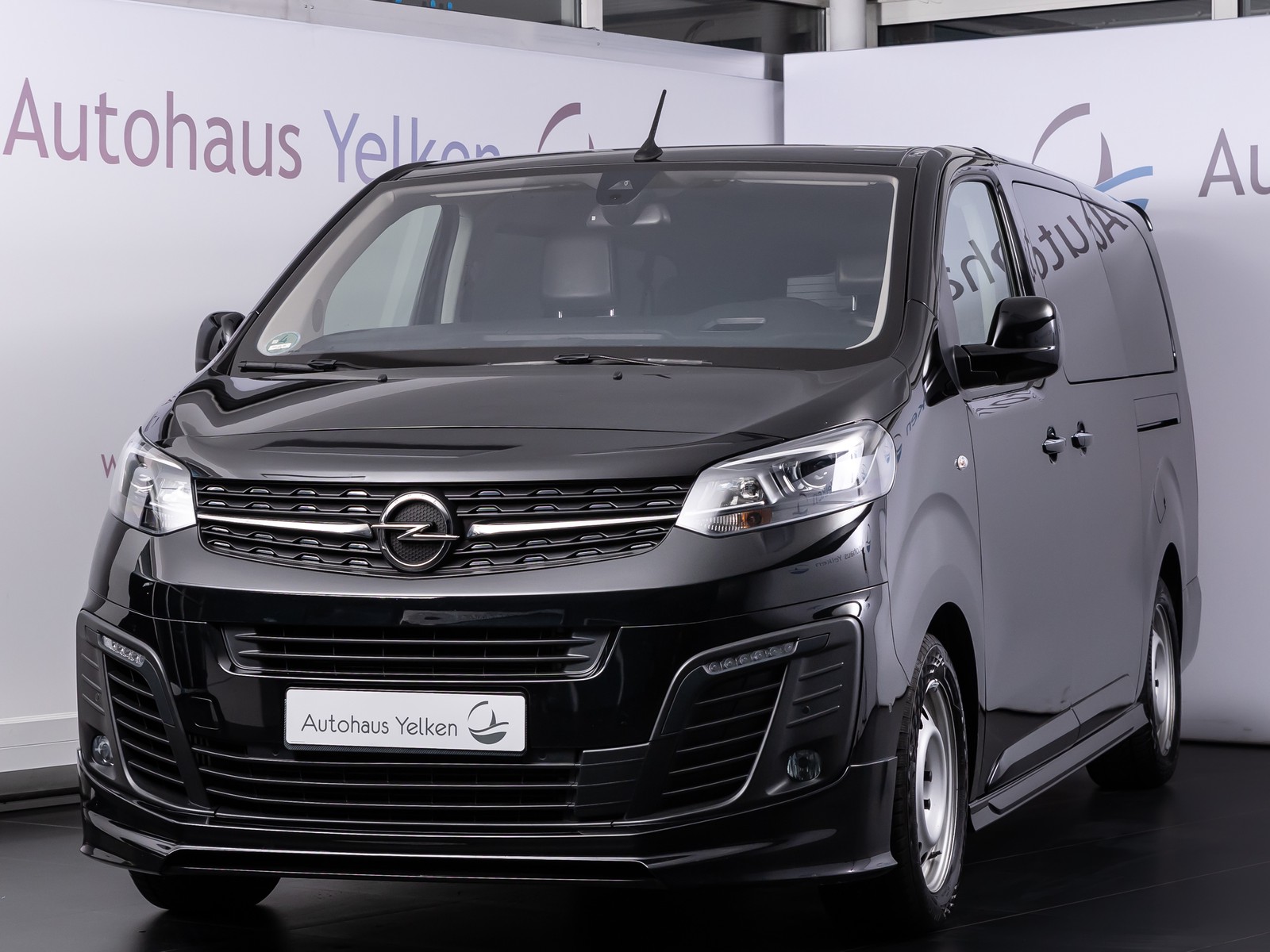 Opel Zafira Life 2.0 D INNOVATION L STDHZ ACC AHK