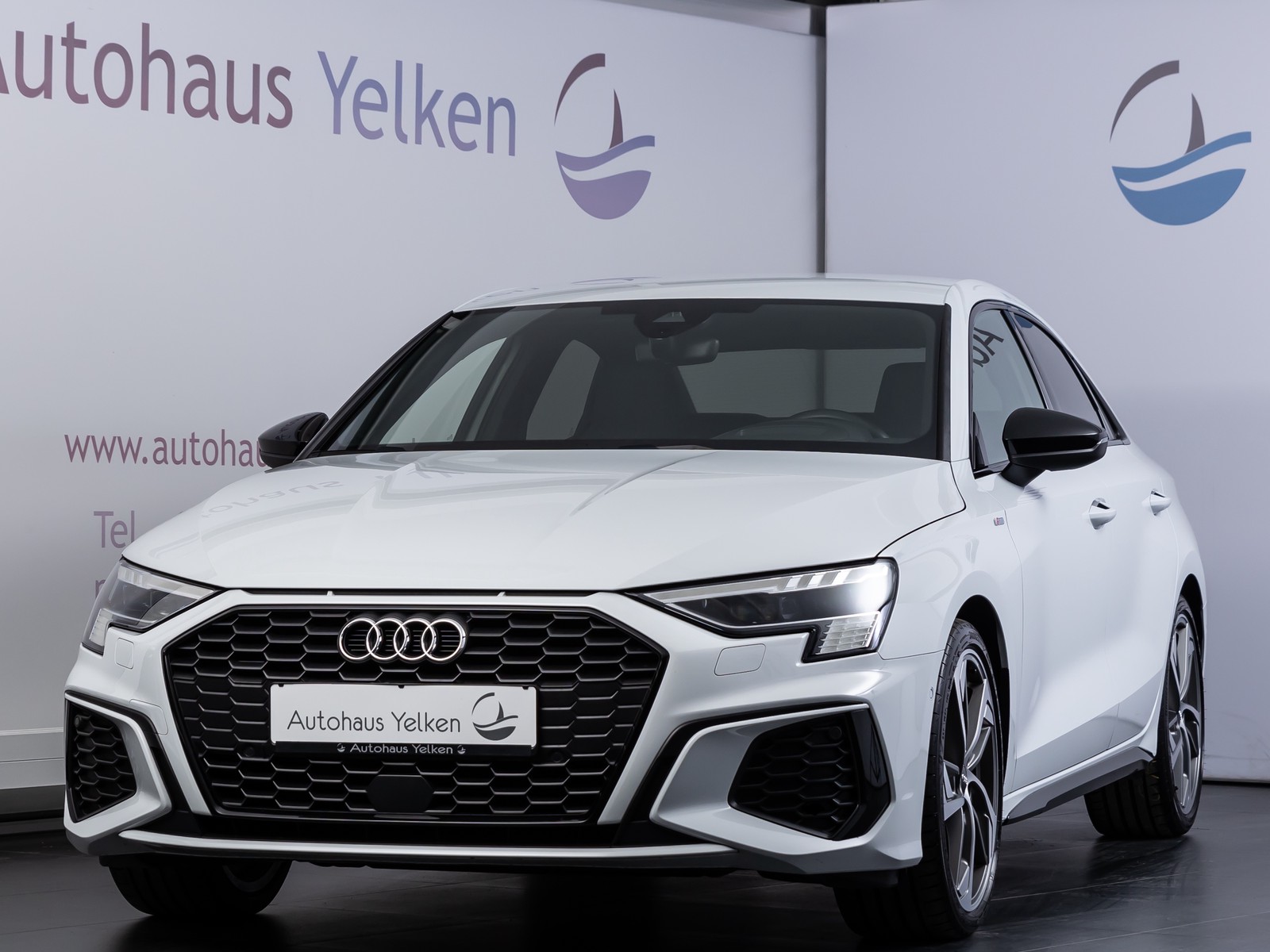 Audi A3 35 TFSI S line MATRIX ACC HUD B&O VIRTUAL