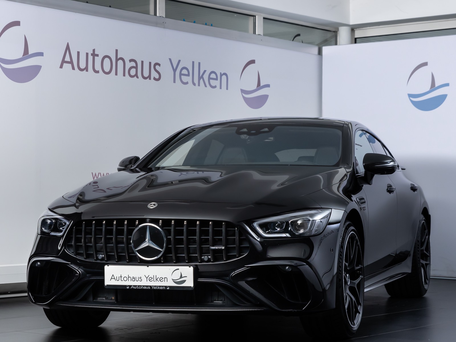 Mercedes-Benz AMG GT 63 S KERAMIK CARBON BURMESTER DISTR HUD