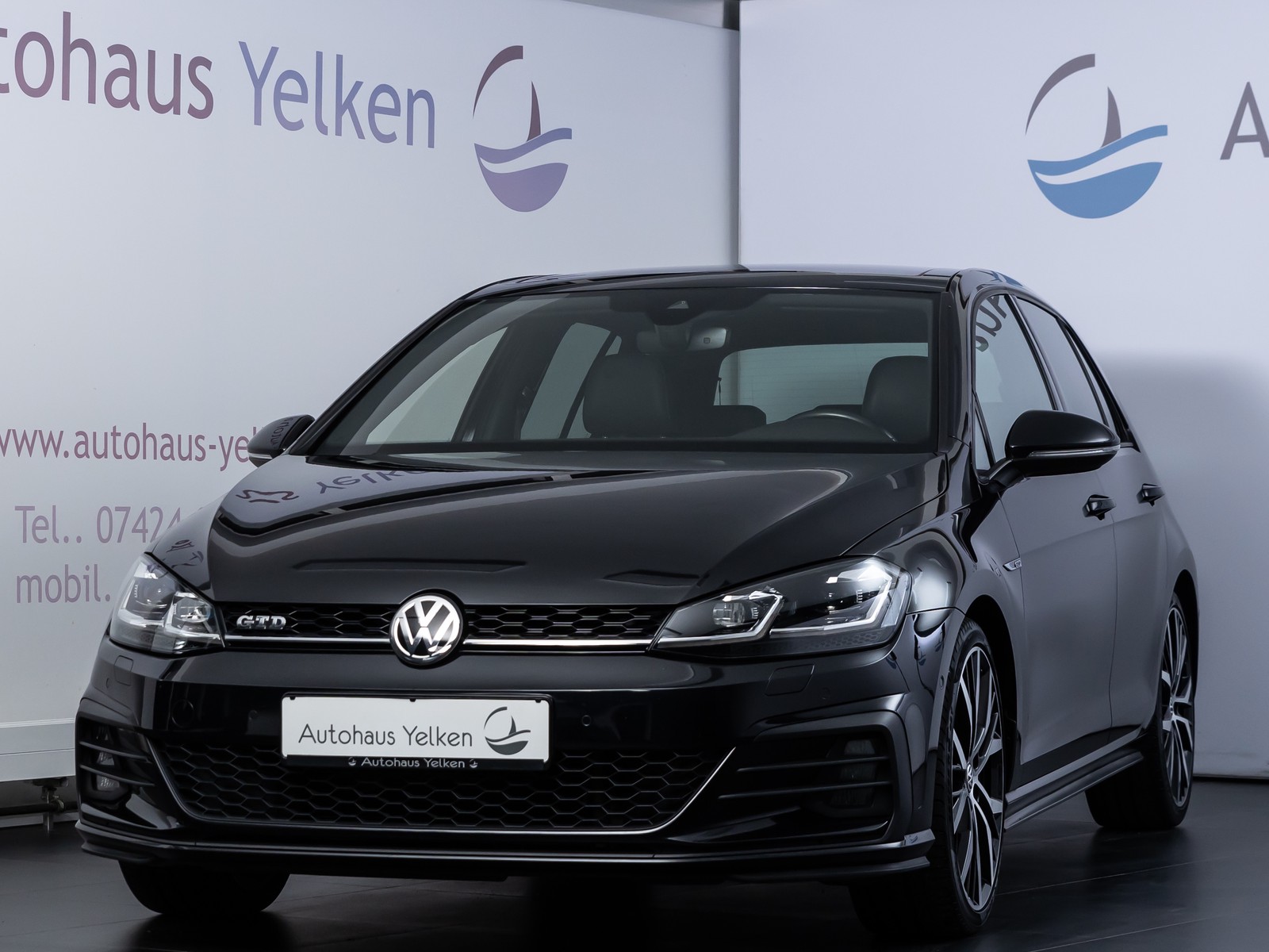 Volkswagen Golf VII GTD ACC PANO VIRTUAL AHK PARKASSIST