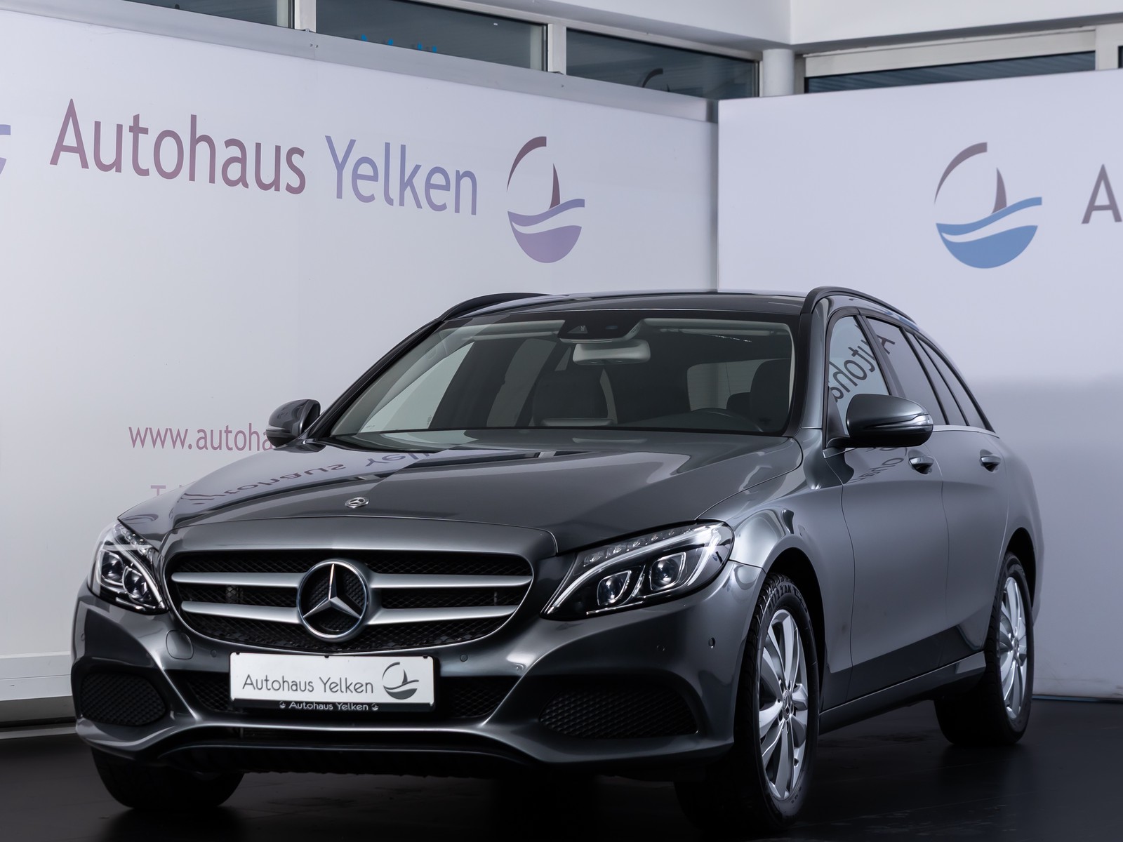 Mercedes-Benz C 220d 4M LED NAVI SHZ AHK