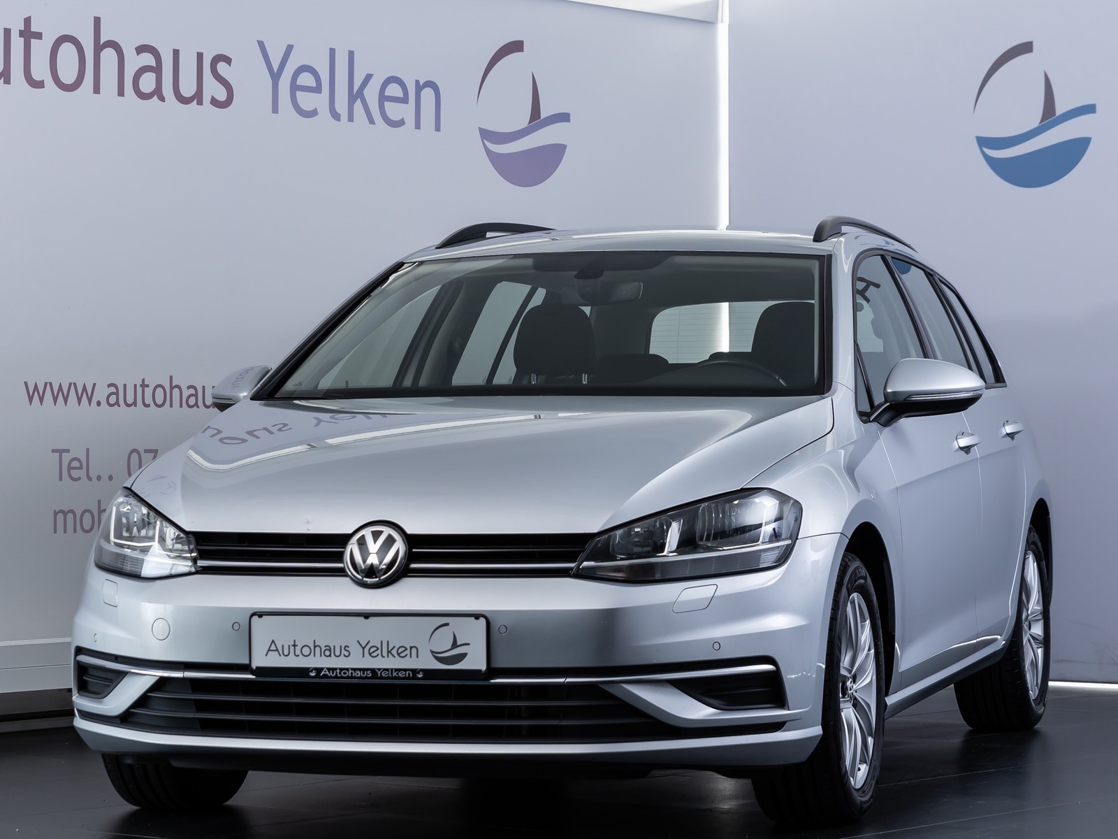 Volkswagen Golf VII 2.0 TDI Comfortline ACC MASSAGE