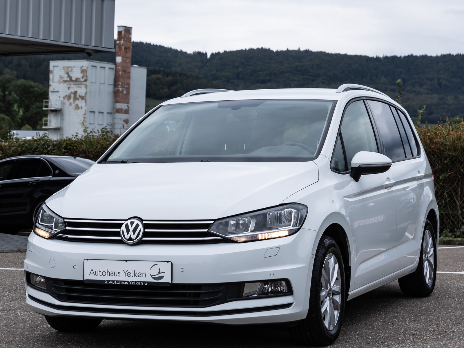Volkswagen Touran Comfortline BMT *ACC*Allstar*DSG*