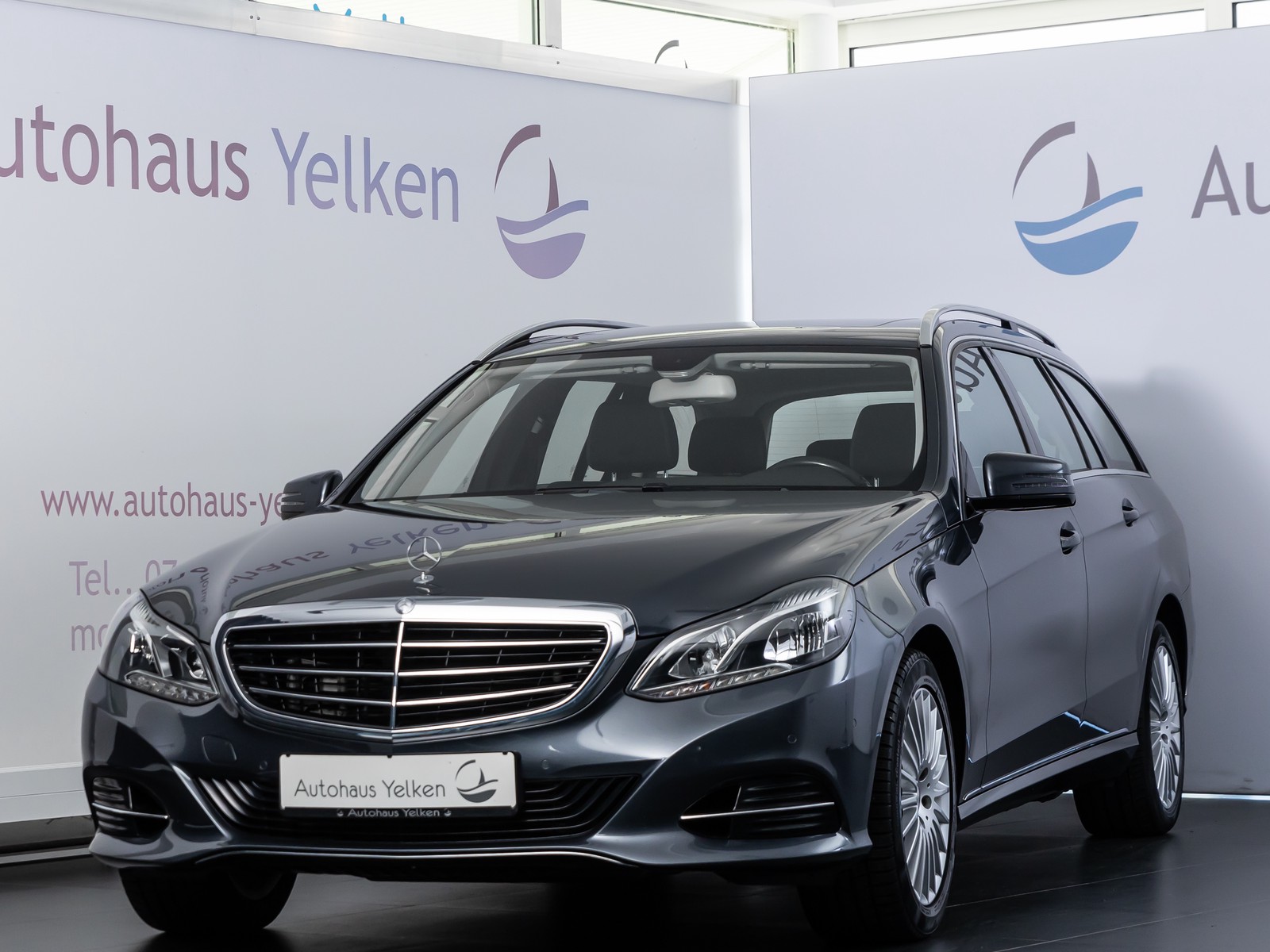 Mercedes-Benz E 220 Elegance LED NAVI SHZ GSD TEMP