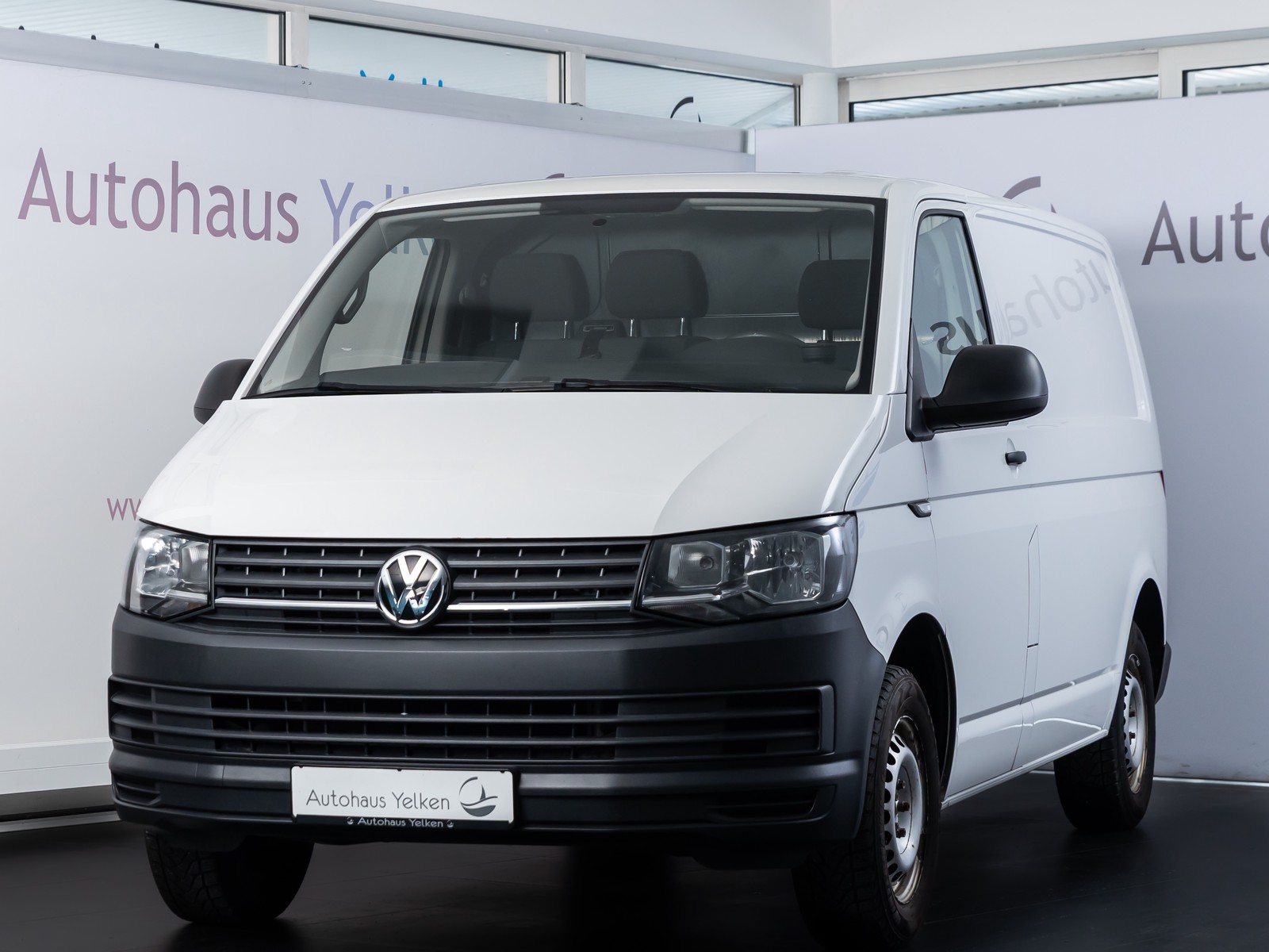 Volkswagen T6 Transporter 2.0 TDI KLIMA AHK TEMP
