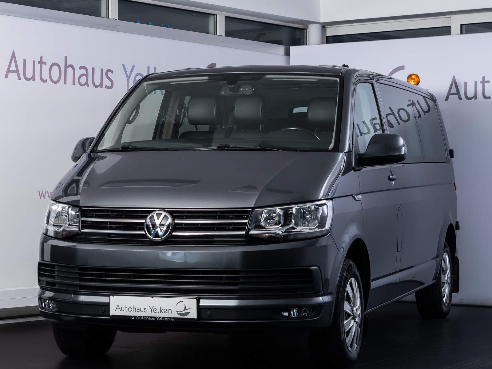 Volkswagen T6 Caravelle 2.0 TDI Comfortl. 9-SITZ NAVI TEMP