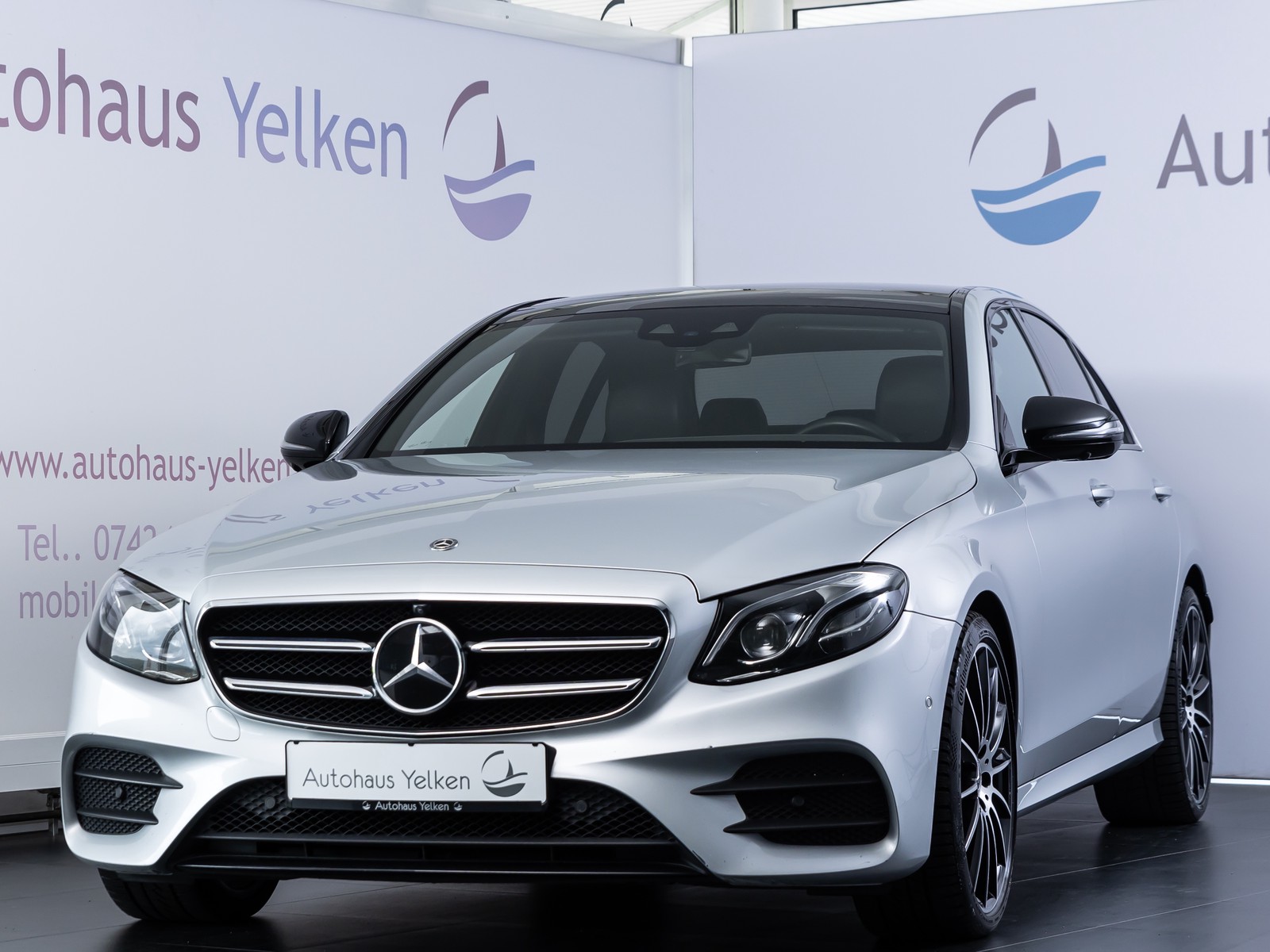 Mercedes-Benz E 450 AMG LINE MANUFACTUR MULTIBEAM DISTR PANO