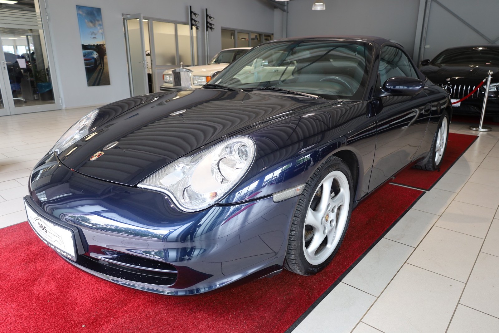 Porsche 911 Carrera 4 Cabriolet