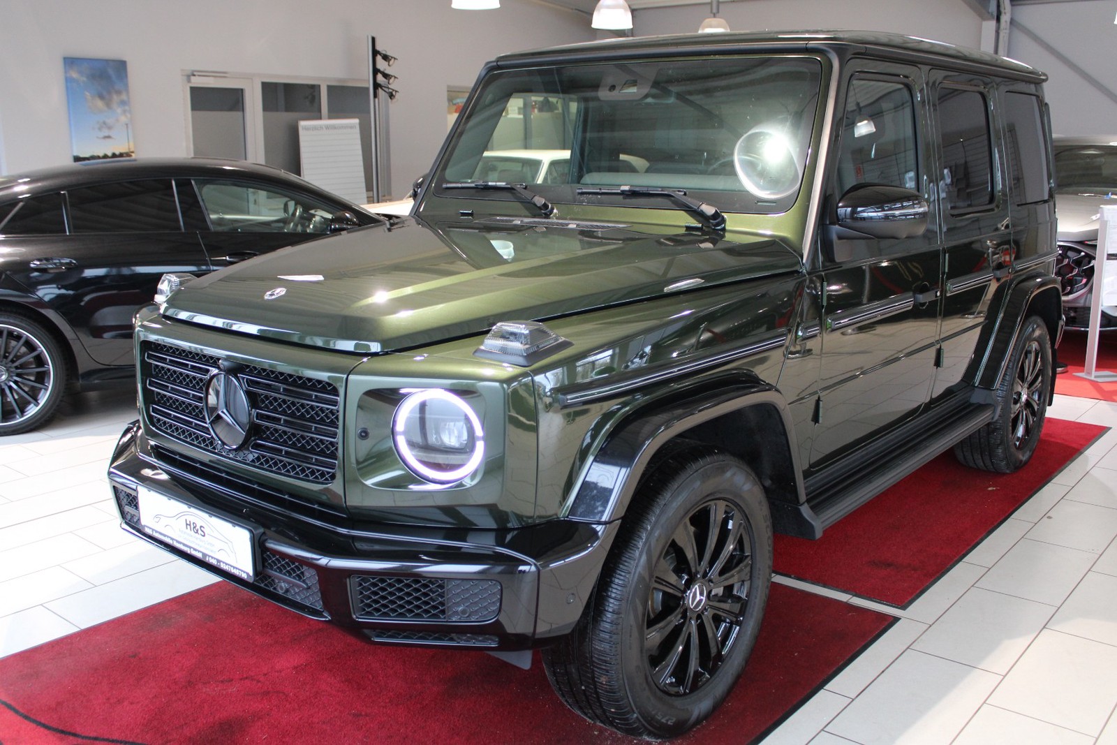 Mercedes-Benz G 400 d v 4MATIC *AMG-LINE*MANUFAKTUR/EXCLUSIVE/360/PANO*