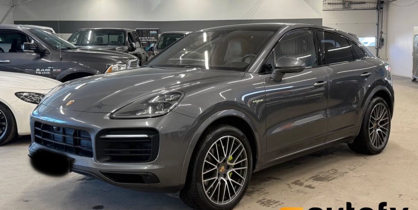 Porsche Cayenne Coupe E-Hybrid Soft Close 360°