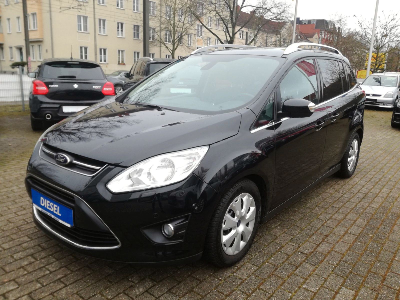 Ford Grand C-Max Trend*ERST 69TKM*SITZHZG*AHK*