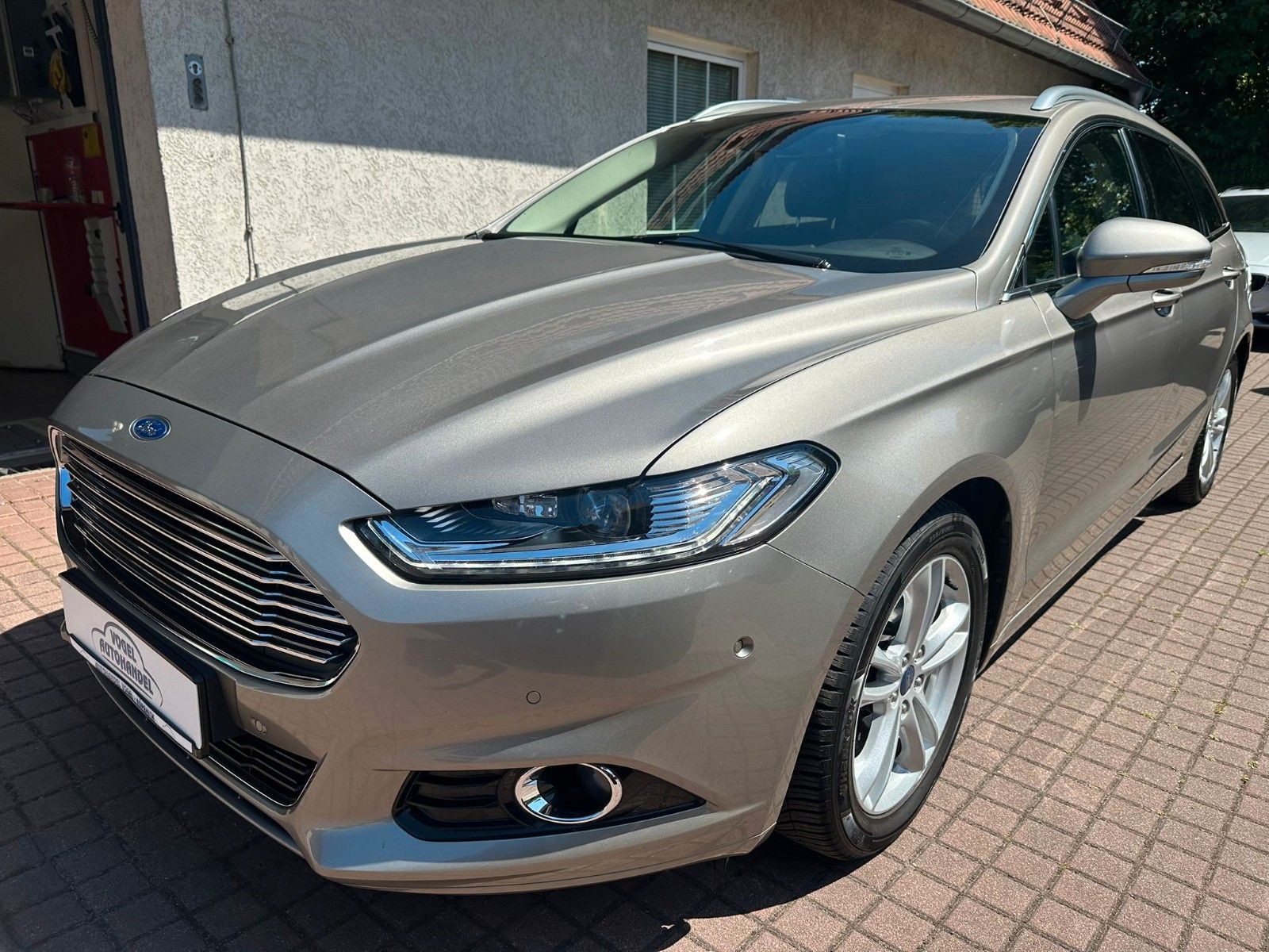 Ford Mondeo Turnier Titanium*LED*BELÜF.SITZE*AUT.*177
